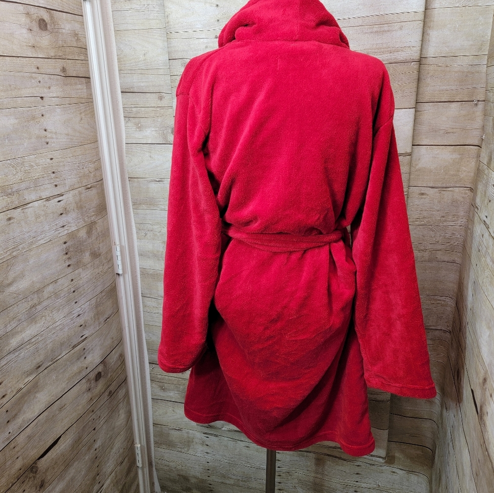Red robe - Picture 3 of 4